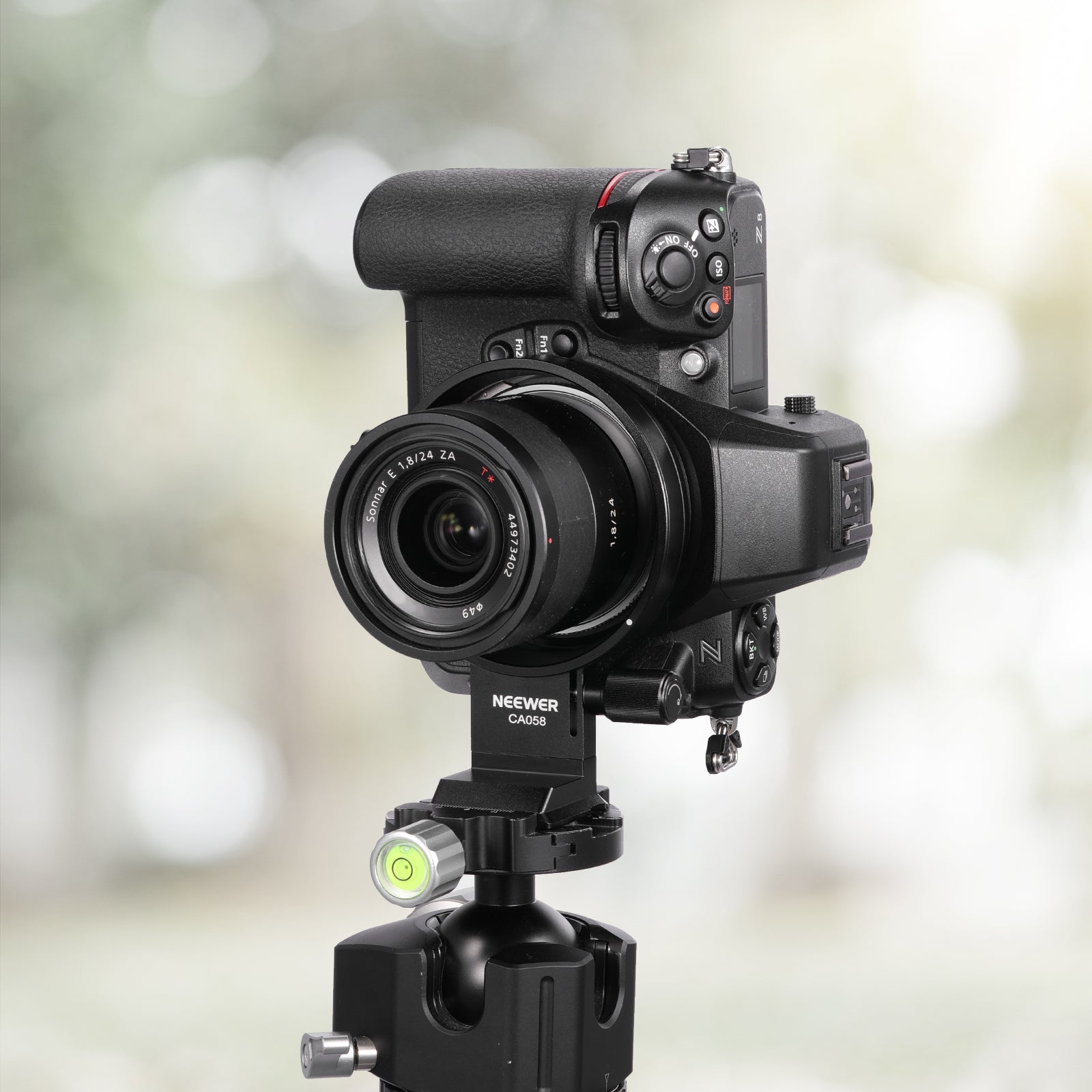 NEEWER Rotatable Camera Lens Collar for Camera