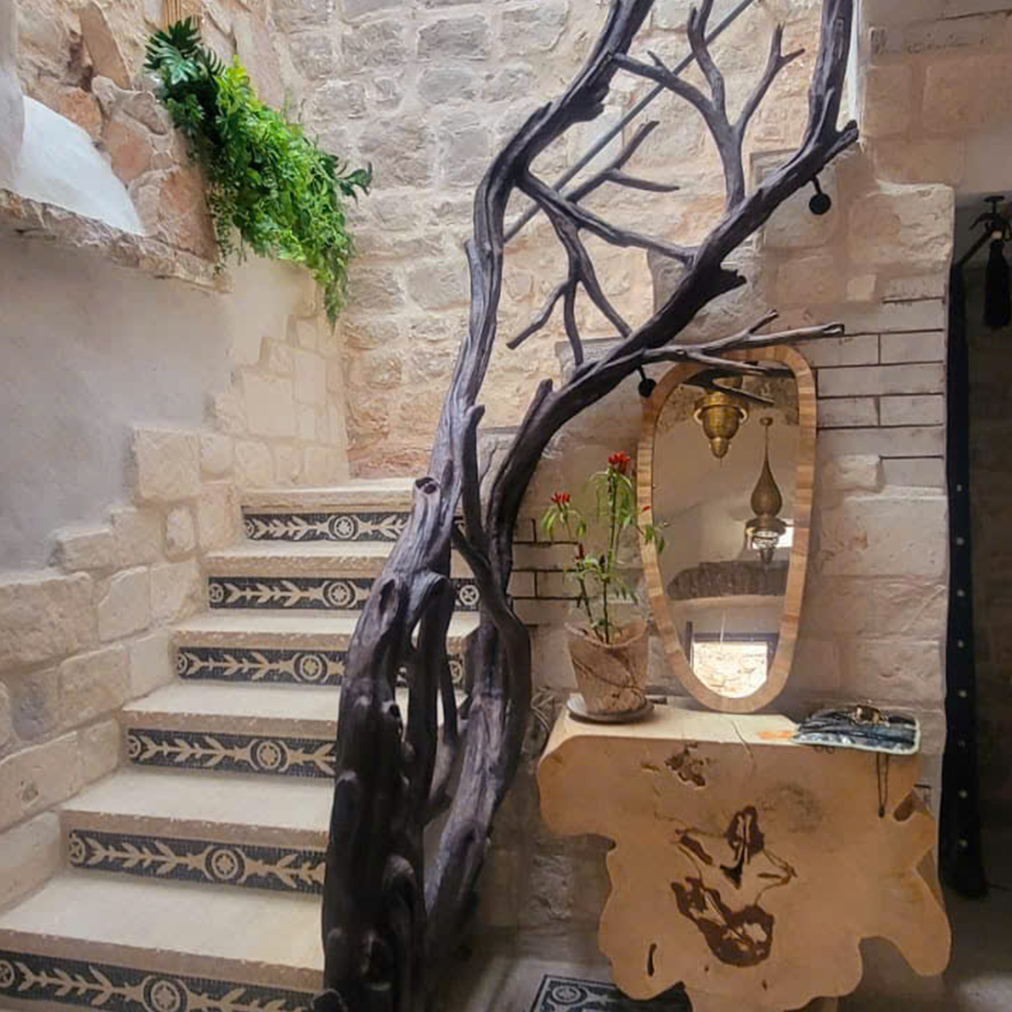 Elegant Wooden Branch And Leaf Stair Railing Custom Stair Railing Country Style